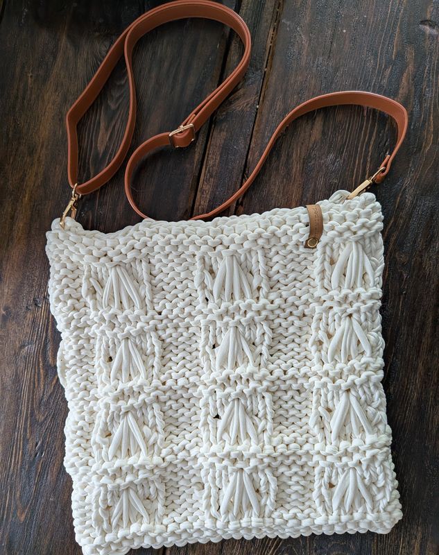 Lake Erie Tote bag
