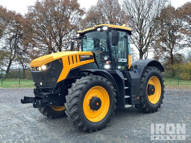 JCB Fastrac 8330 4WD Tractor