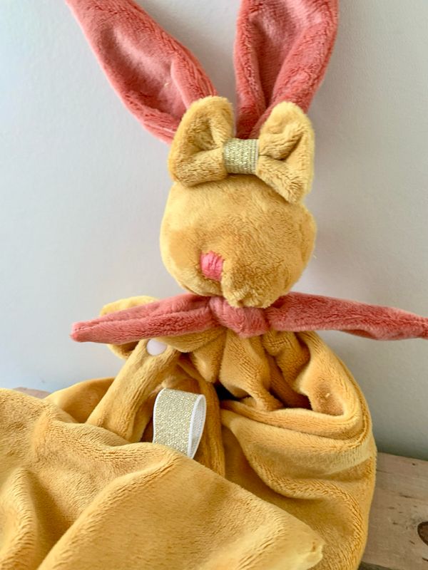 Doudou lapin minky doux bio