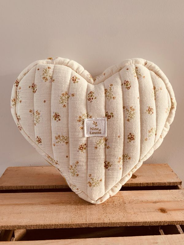 Trousse matelassée coeur à personnaliser