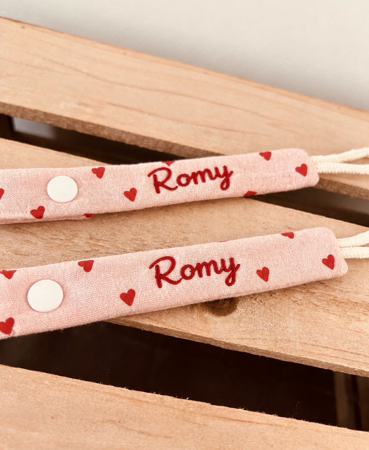 Attache sucette de Romy