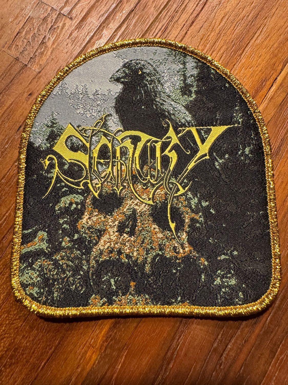 SENTRY Patch „Raven&amp;Skull“ golden edge