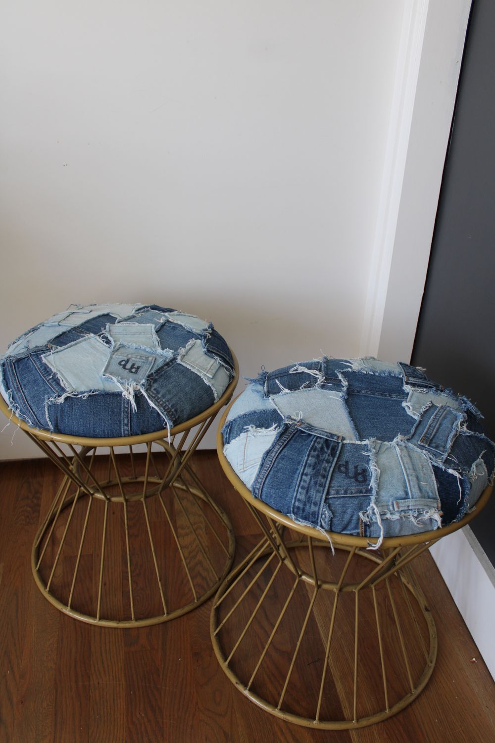 Set of 2 Ottomans