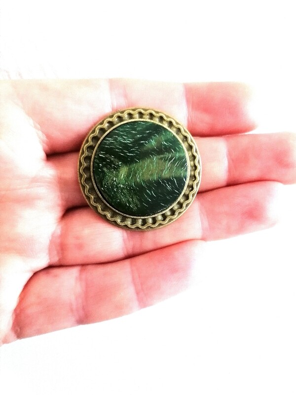 Broche