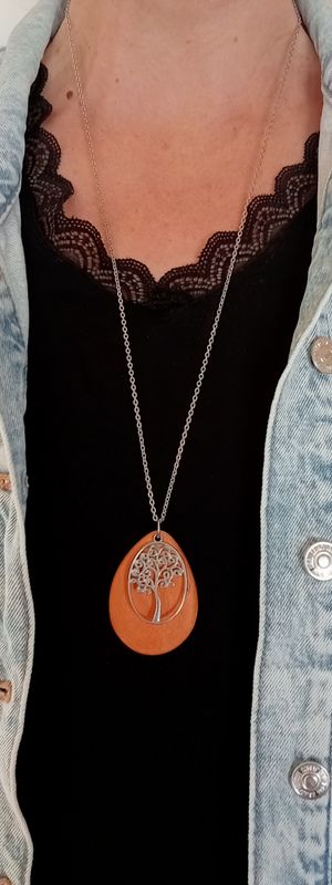 Sautoir arbre orange