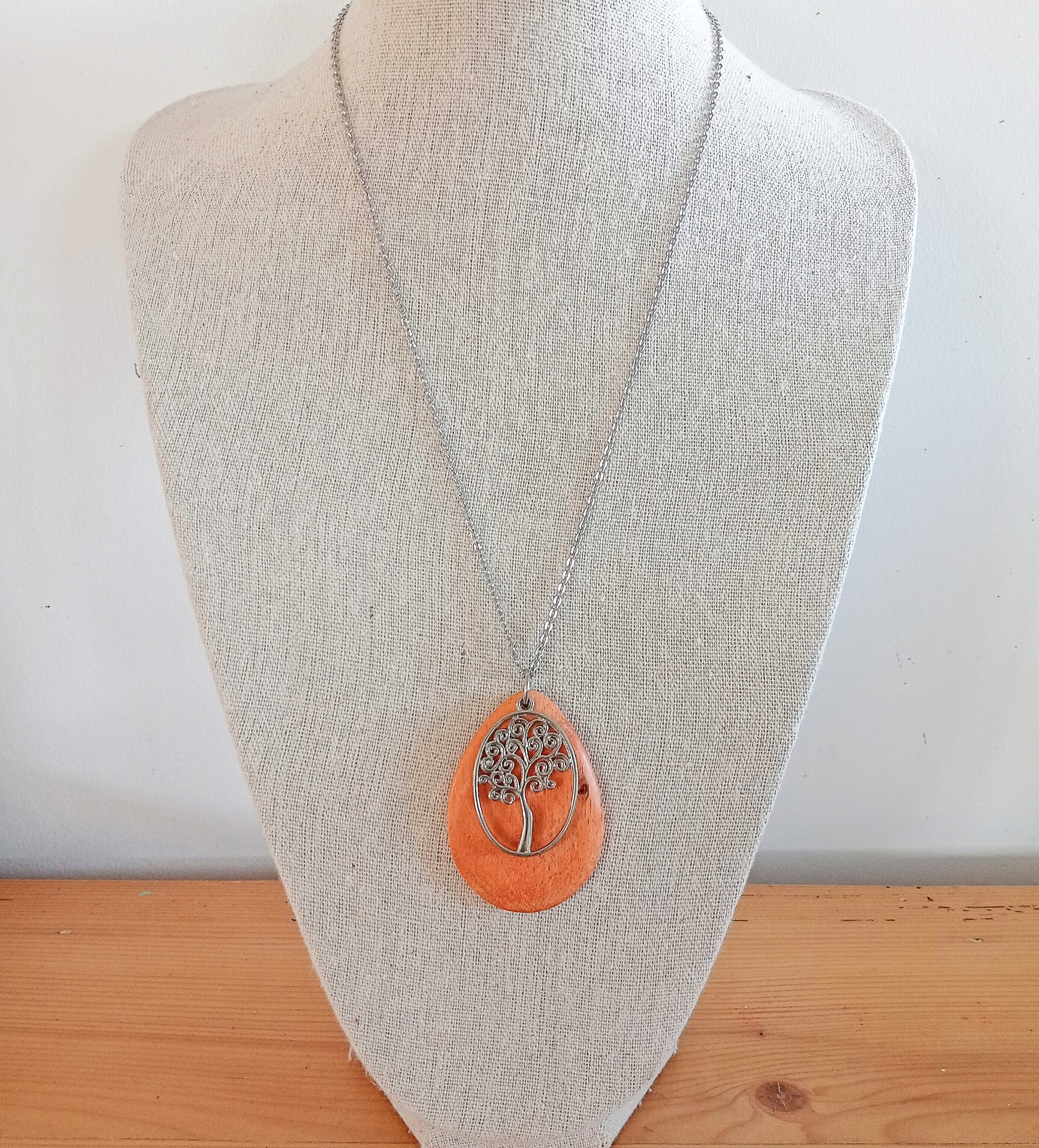 Sautoir arbre orange