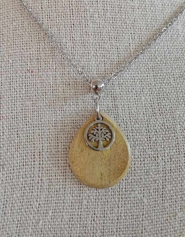Collier arbre