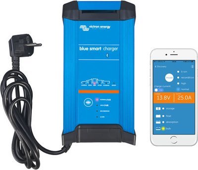 Blue Smart IP22 Charger 3 Outputs