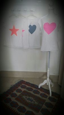 Camisetas de Corazón y Estrellas