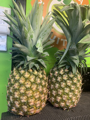Pineapple, Top On