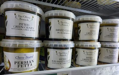 The Olive Branch Olives 335g