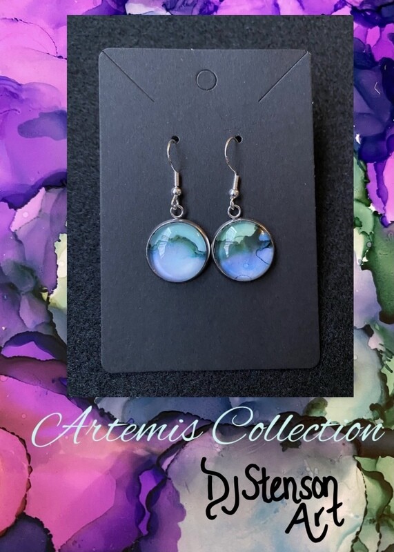 Artemis Collection Small Round 
Earrings