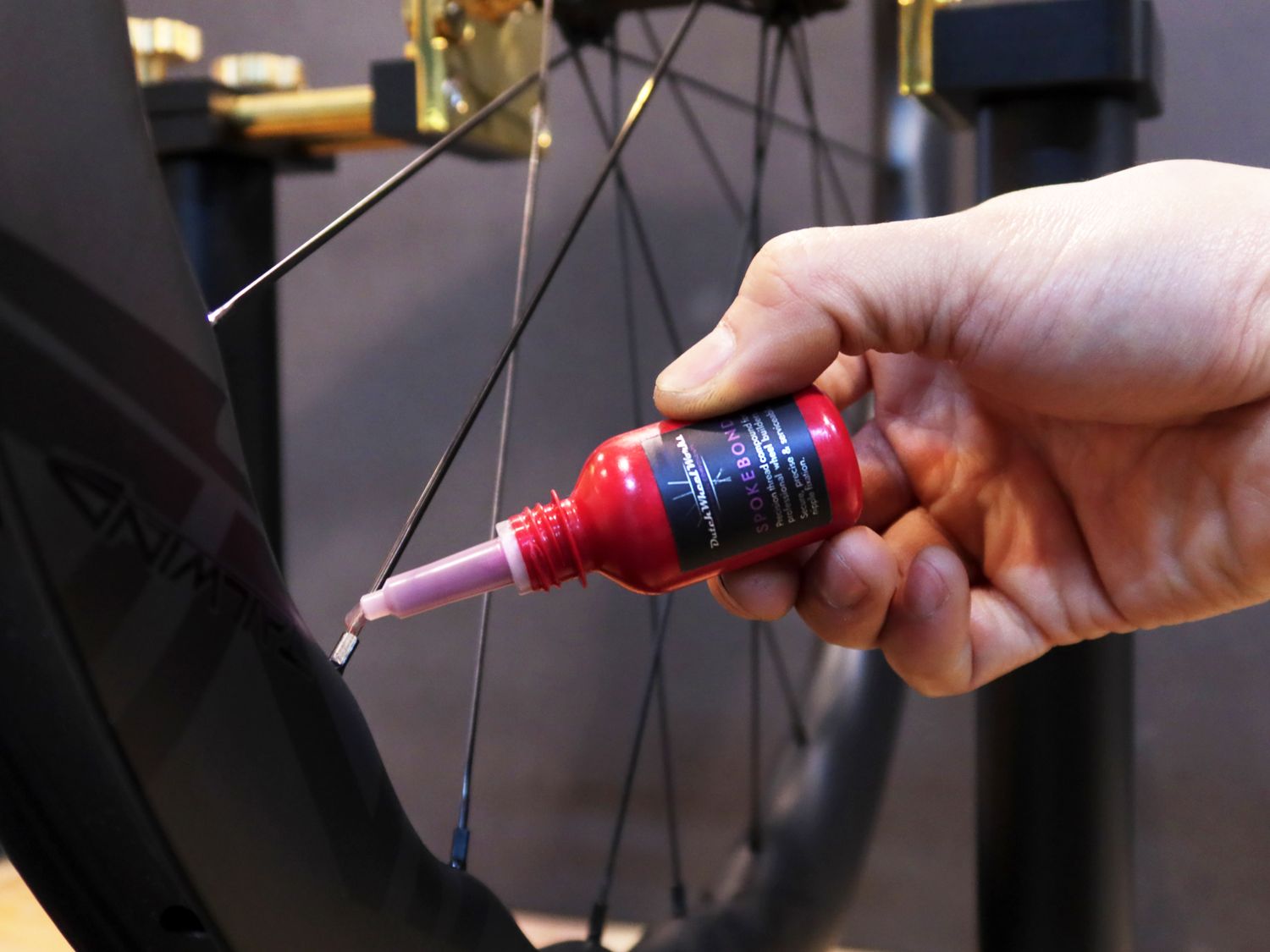 DWW Spokebond 10ml DWW Spokebond 10ml