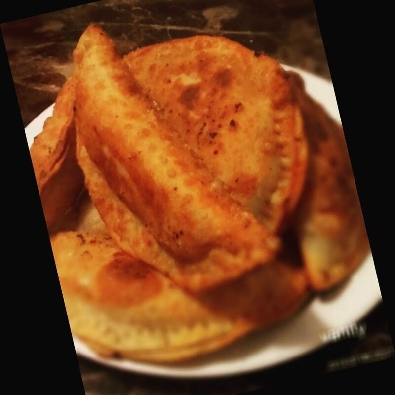  12 Empanadillas Beef