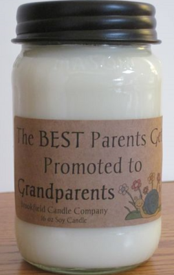 THE BEST MOMS GET PROMOTED TO GRANDMAS 16oz SOY CANDLE