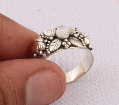 Rainbow Moonstone Gemstone Ring,Boho Ring 925-Sterling Silver Ring,Antique Silver Ring Small Stone Ring,Ring Finger Ring Gift Item Ring