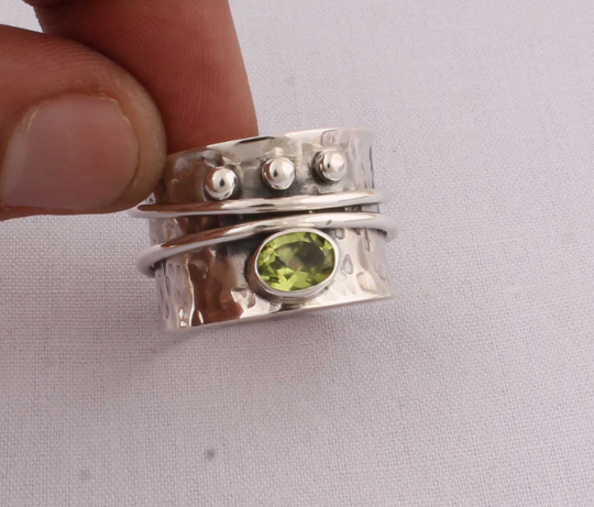 Amazing Peridot Gemstone Ring,925-Sterling Silver Ring,Antique Silver Ring Small Stone Ring,Ring Finger Ring Gift Item RingBOHO SILVER