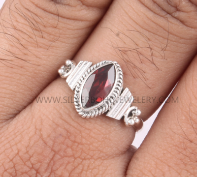 Natural Red Garnet Marquise Gemstone Silver Ring - 925 Sterling Solid Silver Ring - Designer Handmade Wedding Silver Jewelry - Gift For Her