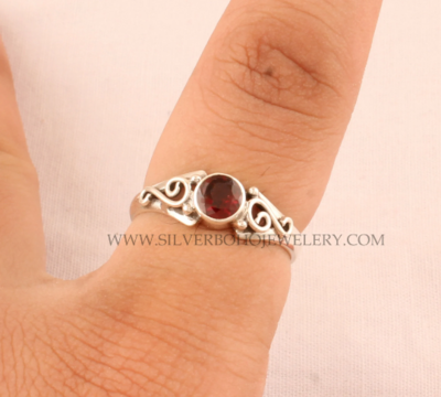 Red Garnet Solid 925 Sterling Silver Ring For Wedding - Designer Handmade Bohemian Silver Oval Red Garnet Bridesmaid Ring - Gift For Women
