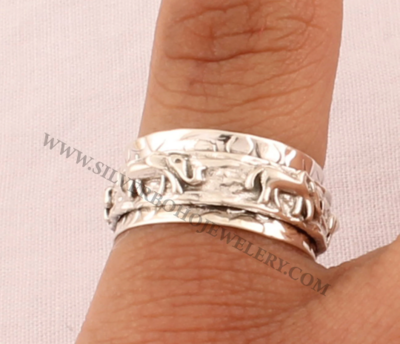 Designer Elephants Spinner Ring / 925 Sterling Silver Spin Ring / Handmade Carved Thumb Ring / Boho Worry Ring / Valentine's Day Gift Idea