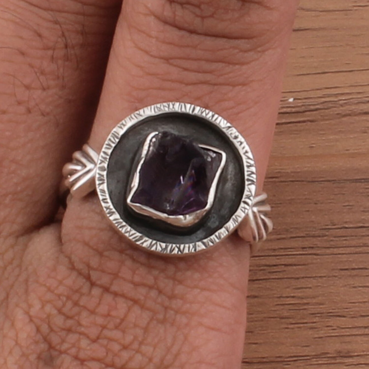 Natural Amethyst Rough Gemstone Ring 925 Antique Silver Ring, Middle Finger Ring, Sterling Silver Ring, Rough Designer Ring One-Of-Kind