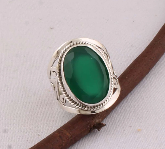 Green Onyx Gemstone Silver Ring - 925 Sterling Solid Silver Ring - Handmade Oval Shape Gemstone Ring - Engagement Ring - Gift For Women