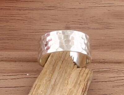 Hammered Silver Band Ring - Solid 925 Sterling Silver Band Ring - Designer Handmade Silver Hammered Ring - Weddings Gifts For Her