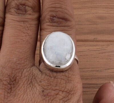 Natural Rainbow Moonstone Top Quality Gemstone 925 Sterling Silver Ring / Simple Oval Shape Ring / Moonstone Stacking Ring / Handmade Ring Gifts For Her