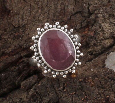 Solid AAA Quality Ruby Jade 925 Sterling Silver Gemstone Ring - Designer Jewelry - Engagement Oval Shape Ring - Handmade Ring For Women Gifts For Her