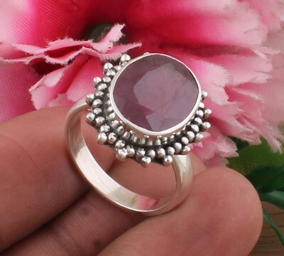 Solid AAA Quality Ruby Jade 925 Sterling Silver Gemstone Ring - Designer Jewelry - Engagement Oval Shape Ring - Handmade Ring For Women Gifts For Her