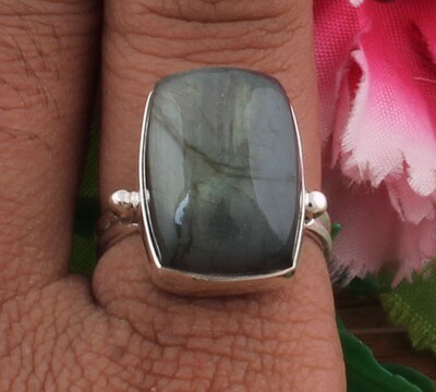 Amazing Natural Labradorite Quality Gemstone Ring / Baguette Blue Fire Stone Ring / 925 Sterling Silver Ring / Antique Silver Ring / Index Finger Ring For Gifts For Her