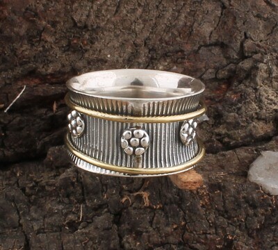 Flower Antique Silver Textured Designer Two Tone 925 Sterling Silver &amp; Brass Spinner Ring / Family Silver Spinner Band Ring / Thumb Ring / Women Gifts For Her