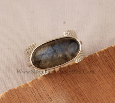 Natural Labradorite Solid 925 Sterling Silver Ring For Women, Handmade Two Tone Textured Fancy Band Ring For Wedding Anniversary Gifts Idea