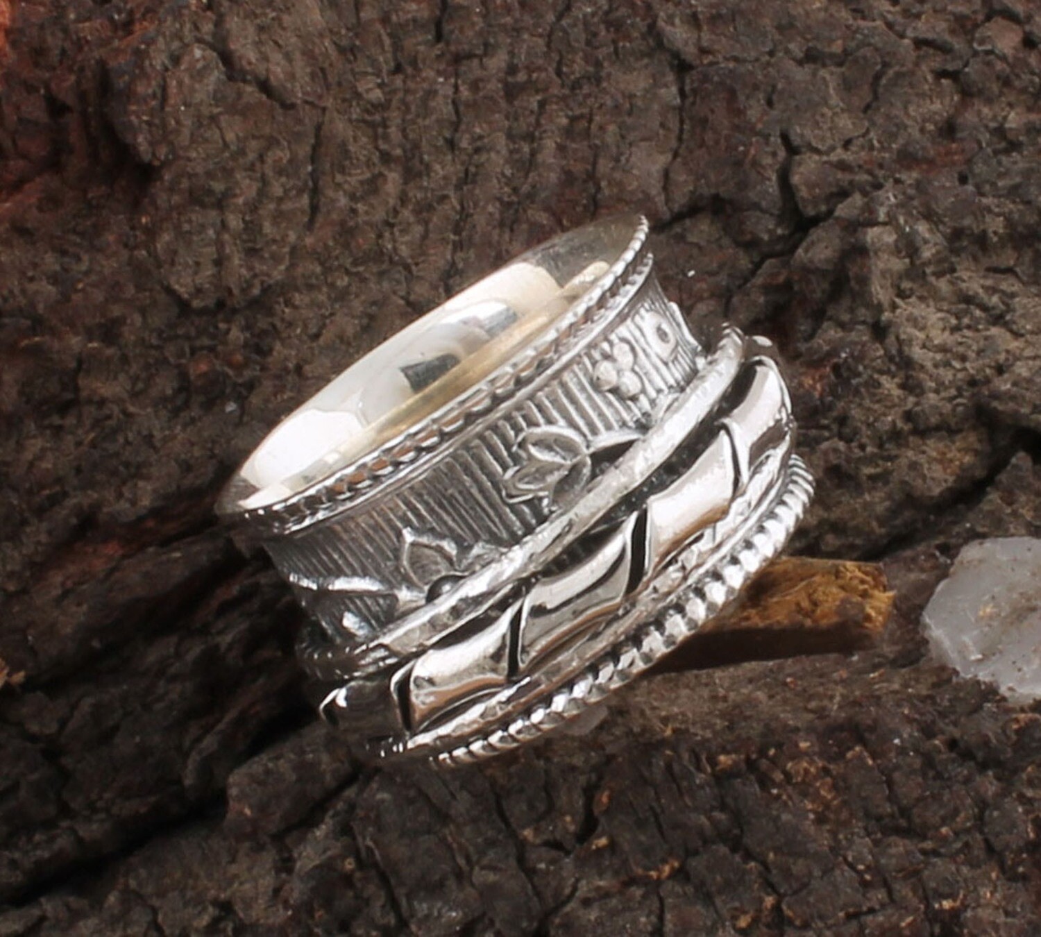 Amazing Flower 925 Sterling Solid Silver Spinner Band Ring / AAA Quality Boho Ring / Antique Designer Silver Ring / Thumb Ring / Silver Band Ring Ecwid Cyber-2022 BOHO SILVER