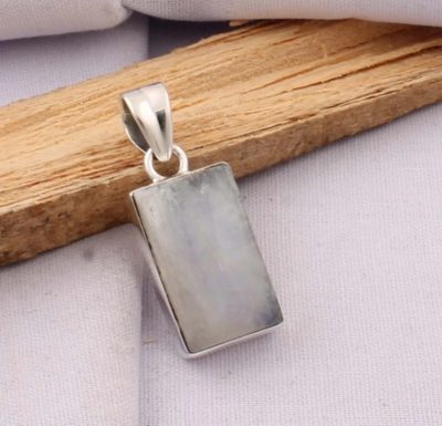 Natural Rainbow Moonstone AAA+Quality Gemstone Pendant Cabochon Fire Stone Boho Pendant 925-Sterling Solid Silver Pendant Gift For Her