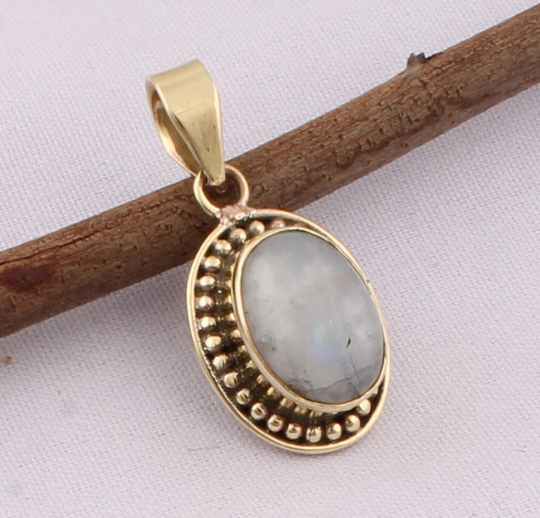 Rainbow Moonstone Top Quality Gemstone Pendant Cabochon Stone Boho Pendant,Yellow Brass Pendant, Fashion Item Jewelry,Wedding Brass Pendant