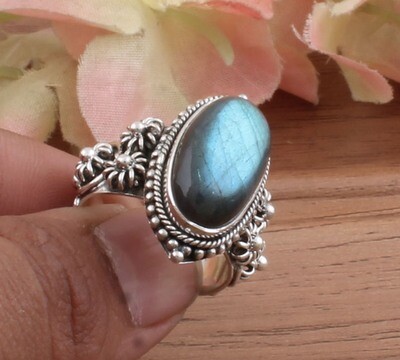 Amazing Flower Designer Natural Labradorite Gemstone Ring | 925 Sterling Silver Oval Stone Designer Handmade Jewelry | Women Wedding Jewelry | Gift Idea