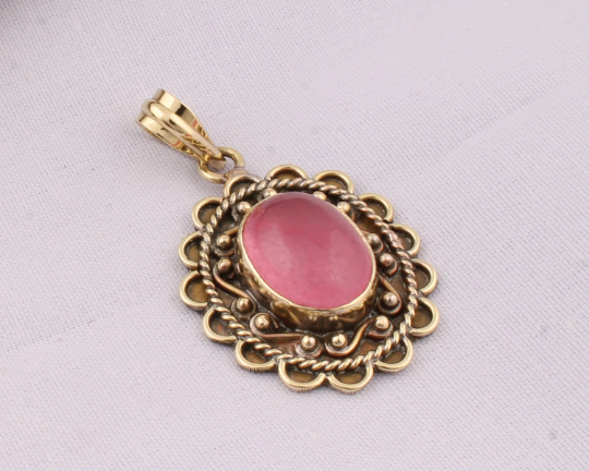 Real Rose Quartz Top Quality Gemstone Pendant Cabochon Stone Boho Pendant,Yellow Brass Pendant, Fashion Item Jewelry,Wedding Brass Pendant