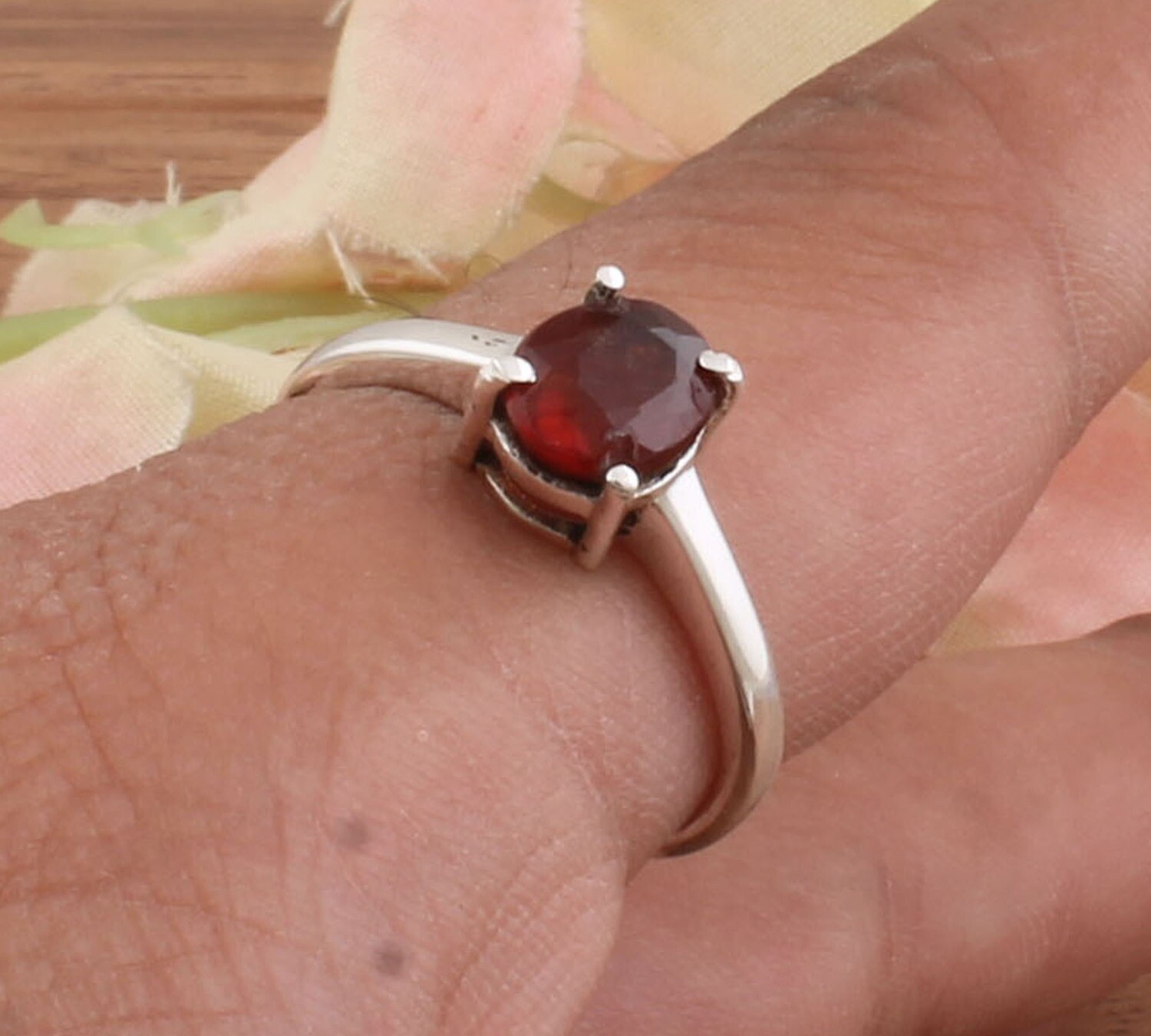 Prong Set Natural Red Garnet Solid 925 Sterling Silver Ring For Wedding - Simple Handmade Oval Shape Bridesmaid Ring - For Women Weddings Gifts Him