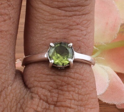 Prong Set AAA+Quality Natural Peridot Solid 925 Sterling Silver Round Gemstone Ring For Women - Handmade Designer Cut Stone Ring For Anniversary Gifts Him
