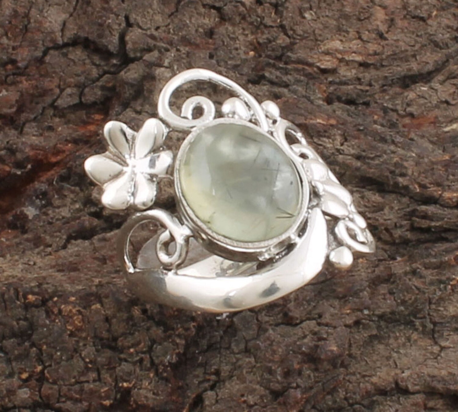 Amazing Flower Natural Prehnite Oval Gemstone Solid 925 Sterling Silver Ring For Girls / Handmade Silver Designer Ring / For Wedding Anniversary Gifts Her