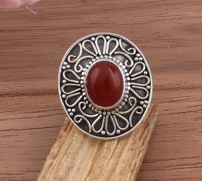 Amazing Natural Red Onyx Top Quality Gemstone Ring / 925 Sterling Solid Silver Ring / Oval Shape Cabochon Leaf Designer Ring / Friends Gifts For Her