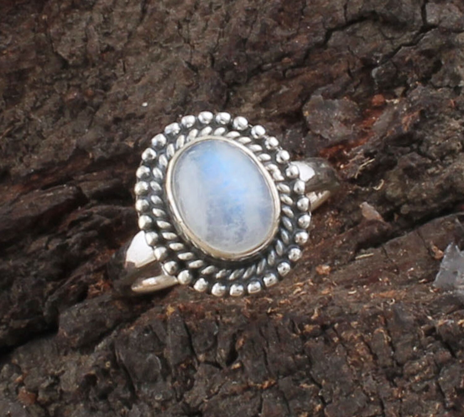 Natural Rainbow Moonstone 925 Sterling Solid Silver Ring - Designer Ring - Engagement Oval Shape Ring - Handmade Jewelry For Women Weddings Gifts For Him
