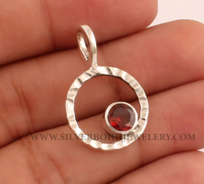 Red Garnet Quartz Round Stone Pendant - 925 Sterling Silver Pendant - Designer Hammered Circle Pendant - Handmade Silver Jewelry - Gift Idea