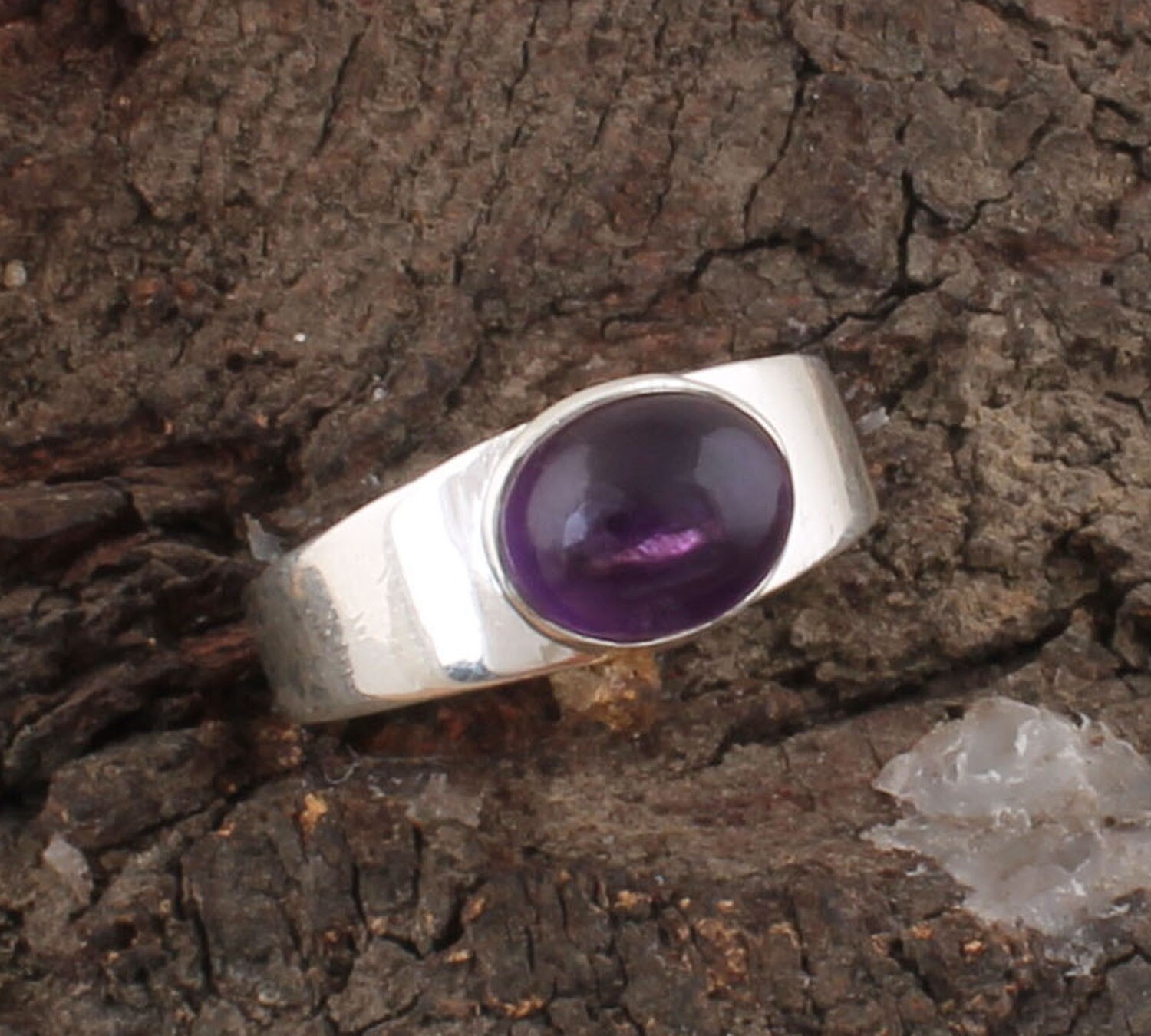 AAA+Quality Plain Natural Amethyst Gemstone 925 Sterling Solid Silver Band Ring | Oval Shape Simple Ring | Handmade Birthday Ring For Women Weddings Gifts Him