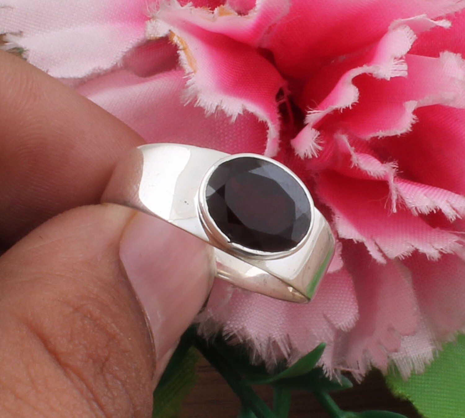 925 Sterling Solid Silver Plain Natural Red Garnet Band Ring For Women - Simple Cut Stone Handmade Oval Shape Ring - For Mom Gifts Him