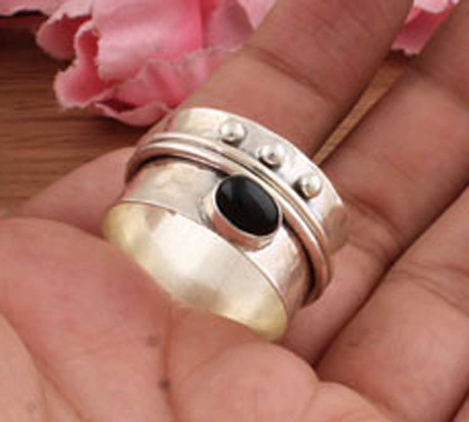 Amazing Natural Black Onyx Gemstone 925 Sterling Silver Ring / Oval Shape Cabochon Designer Spinner Band Ring / Girlfriends Gifts For Him
