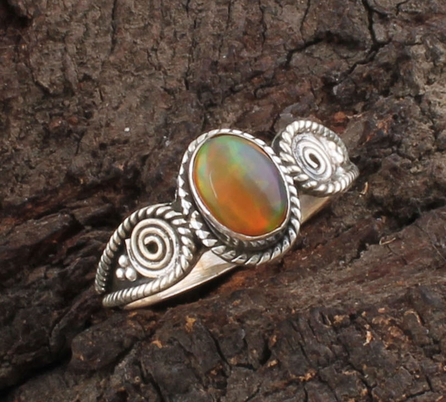 Amazing Natural Ethiopian Opal Oval Gemstone Solid 925 Sterling Silver Ring For Girls - Handmade Silver Designer Ring For Anniversary Gifts Idea