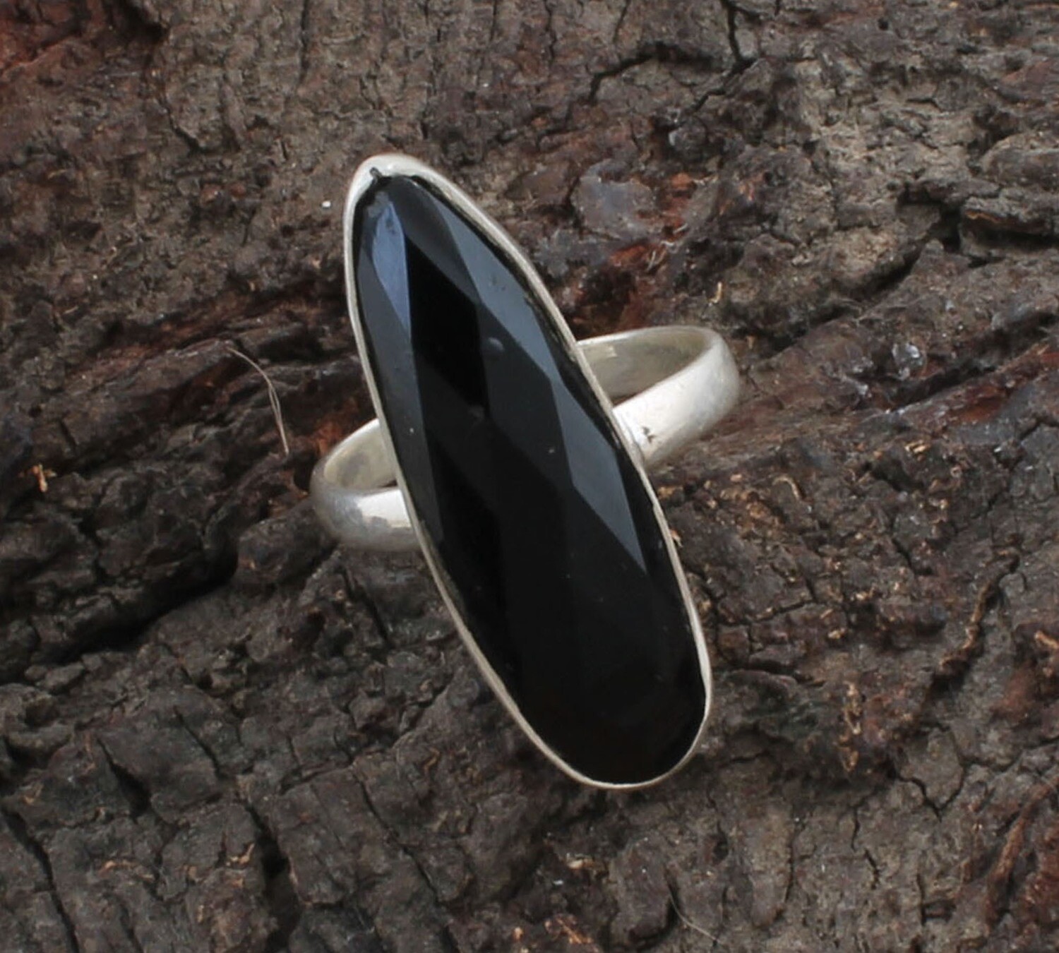 Beautiful Natural Black Onyx Gemstone Ring / 925 Sterling Solid Silver Ring / Oval Shape Cut Stone Simple Ring / Valentine's Day Gift For Her