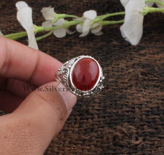 925 Sterling Solid Silver Red Onyx Silver Ring | Smooth Oval Shape Gemstone Designer Leaf Ring | Women Wedding Jewelry Ring |Girls Gift Idea